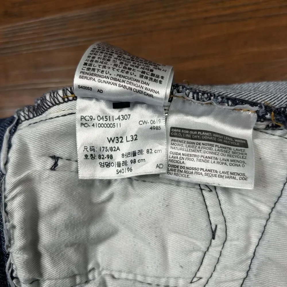 Levi-s Men's Blue and Navy Jeans